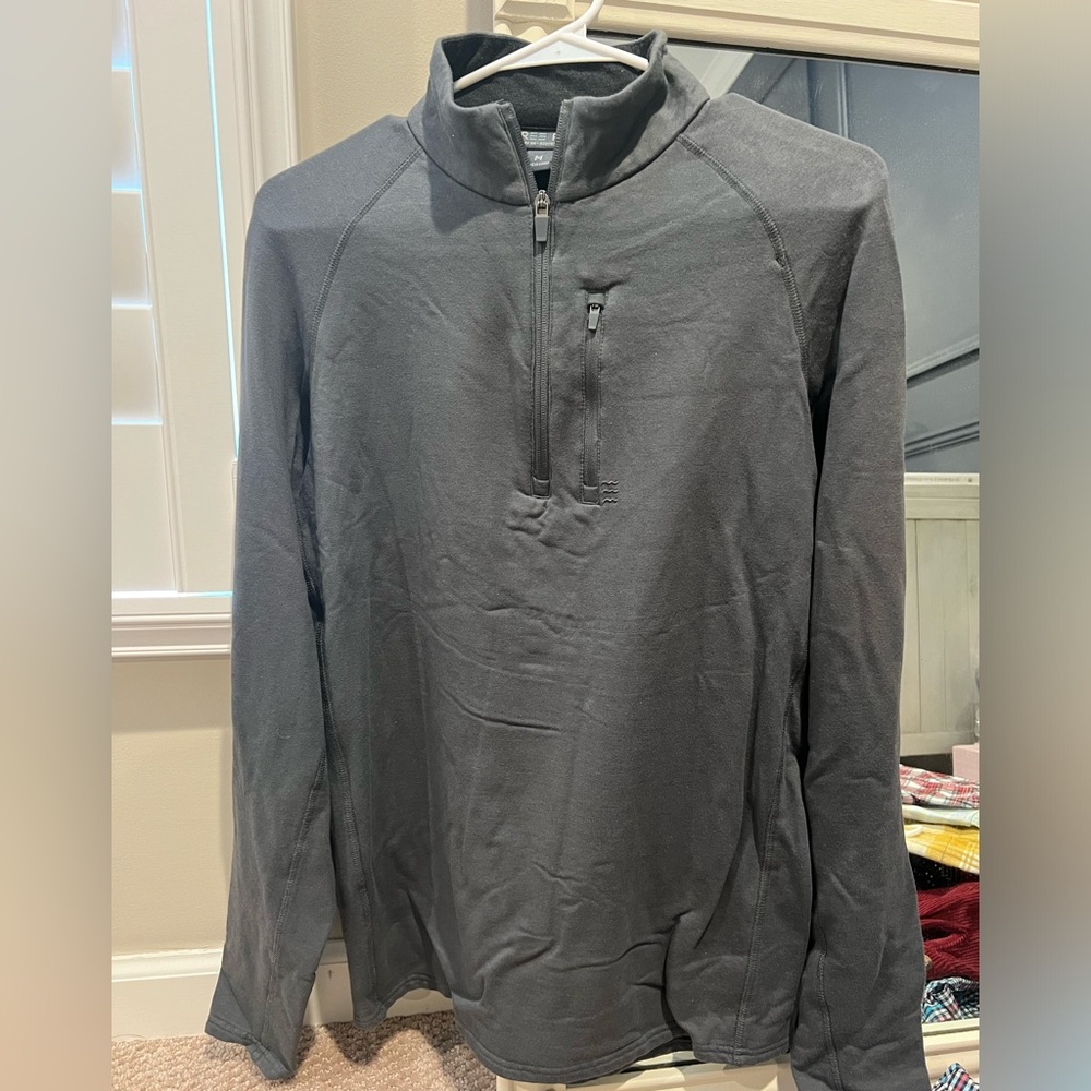 Free Fly quarter zip. Size medium. Mens.